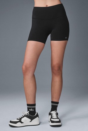 Σορτσ γυναικεια Alo Yoga 5" Airbrush High-Waist Biker μαυρα | Greece PBTLE-9426