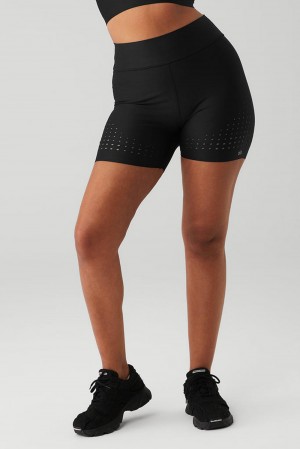 Σορτσ γυναικεια Alo Yoga 5" Airlift High-Waist Laser Cut Speedy μαυρα | Greece GQTIA-6749