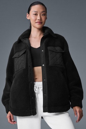 Μπουφαν γυναικεια Alo Yoga Sherpa Edge Shacket μαυρα | Greece DVRLU-2965