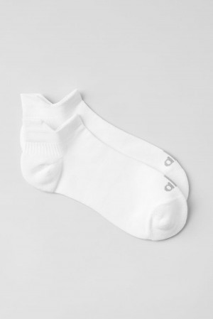 Καλτσεσ γυναικεια Alo Yoga Unisex Performance Tab ασπρα Τιτάνιο | Greece GKJQP-2058