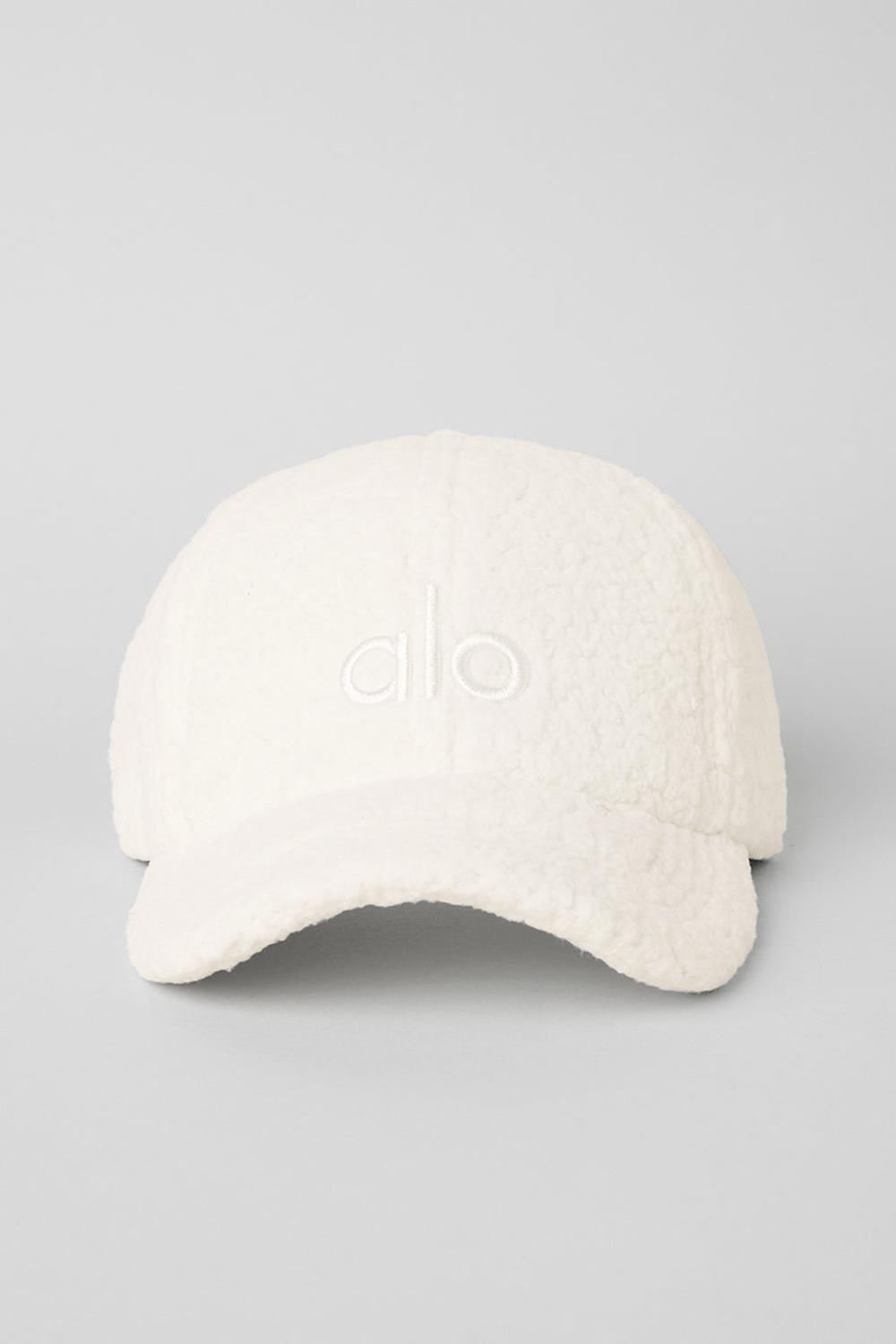 Caps γυναικεια Alo Yoga Micro Sherpa Off-Duty Ivory | Greece  ZLKEA-7384
