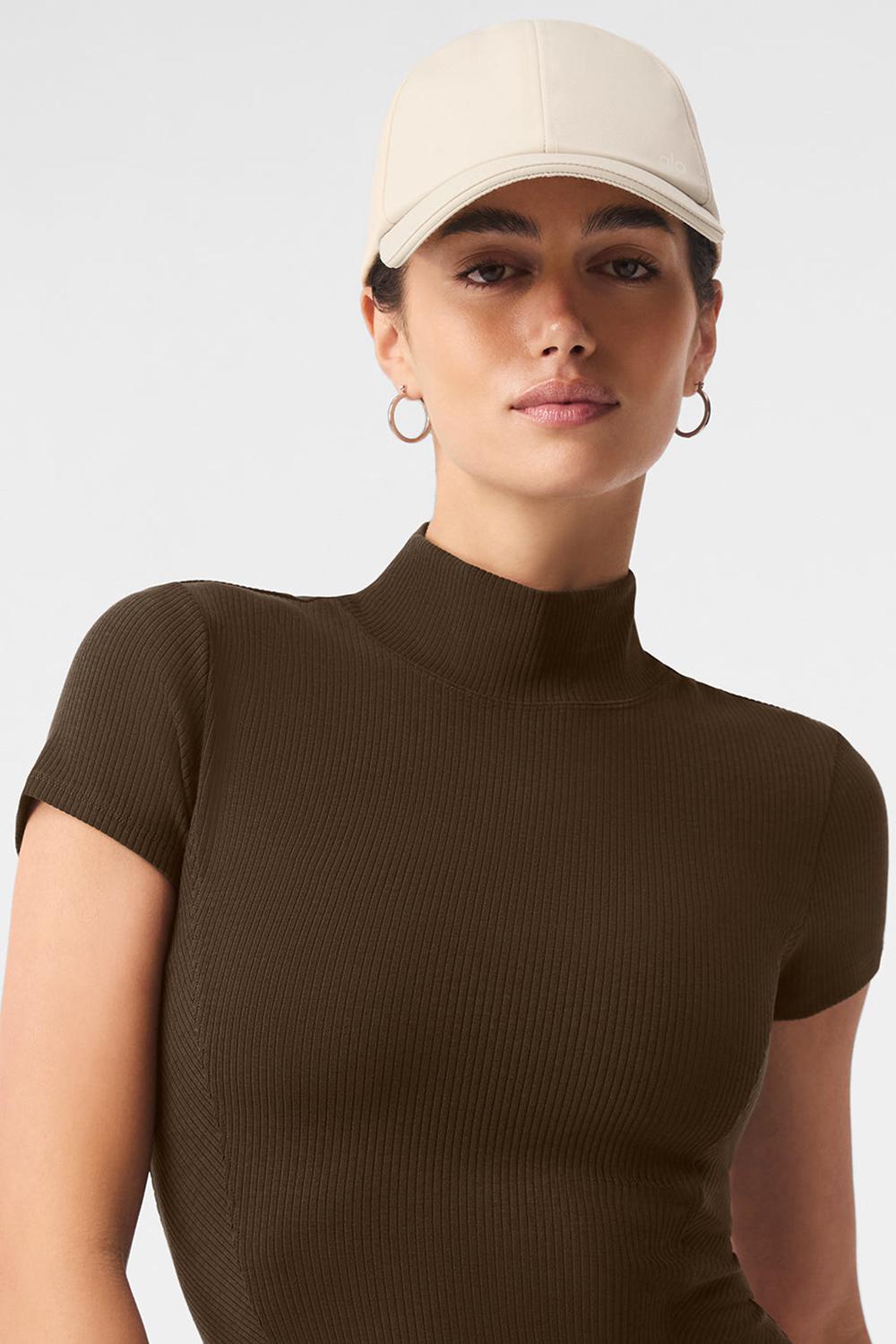 Caps γυναικεια Alo Yoga Satin Off-Duty Creme | Greece  QKSHW-1926