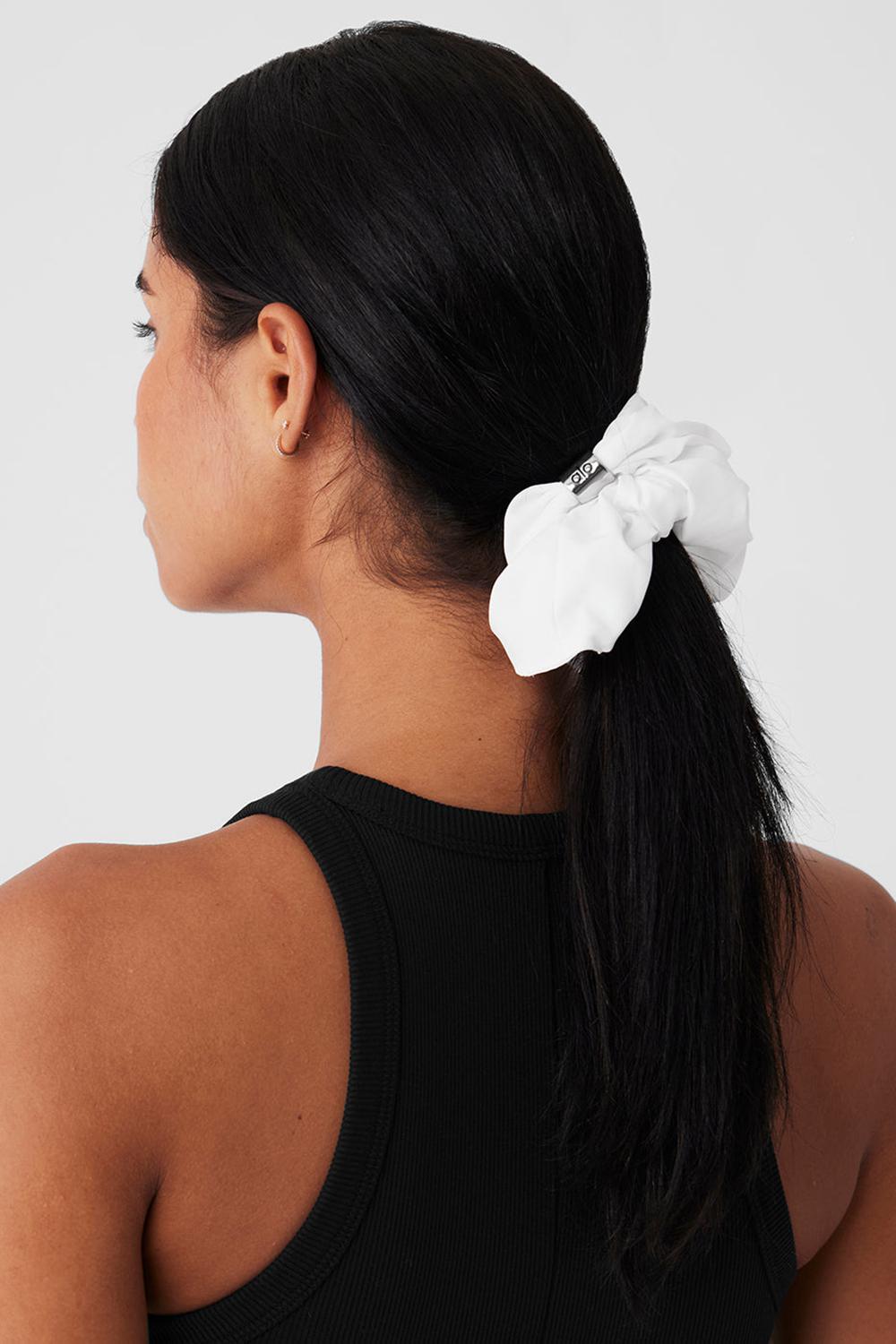 Scrunchie γυναικεια Alo Yoga Bead It Oversized ασπρα | Greece  VBLAN-3874