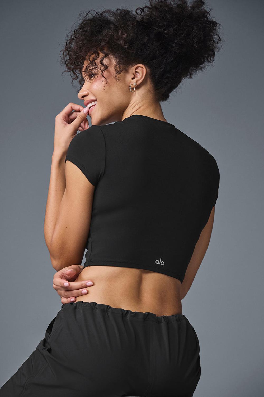 Short Sleeve γυναικεια Alo Yoga Alosoft Crop Finesse μαυρα | Greece  TPQYZ-4086