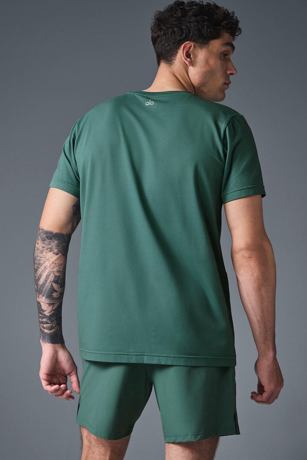 Short Sleeve ανδρικα Alo Yoga Conquer Reform Crewneck Winter Ivy | Greece  LCZDS-7913