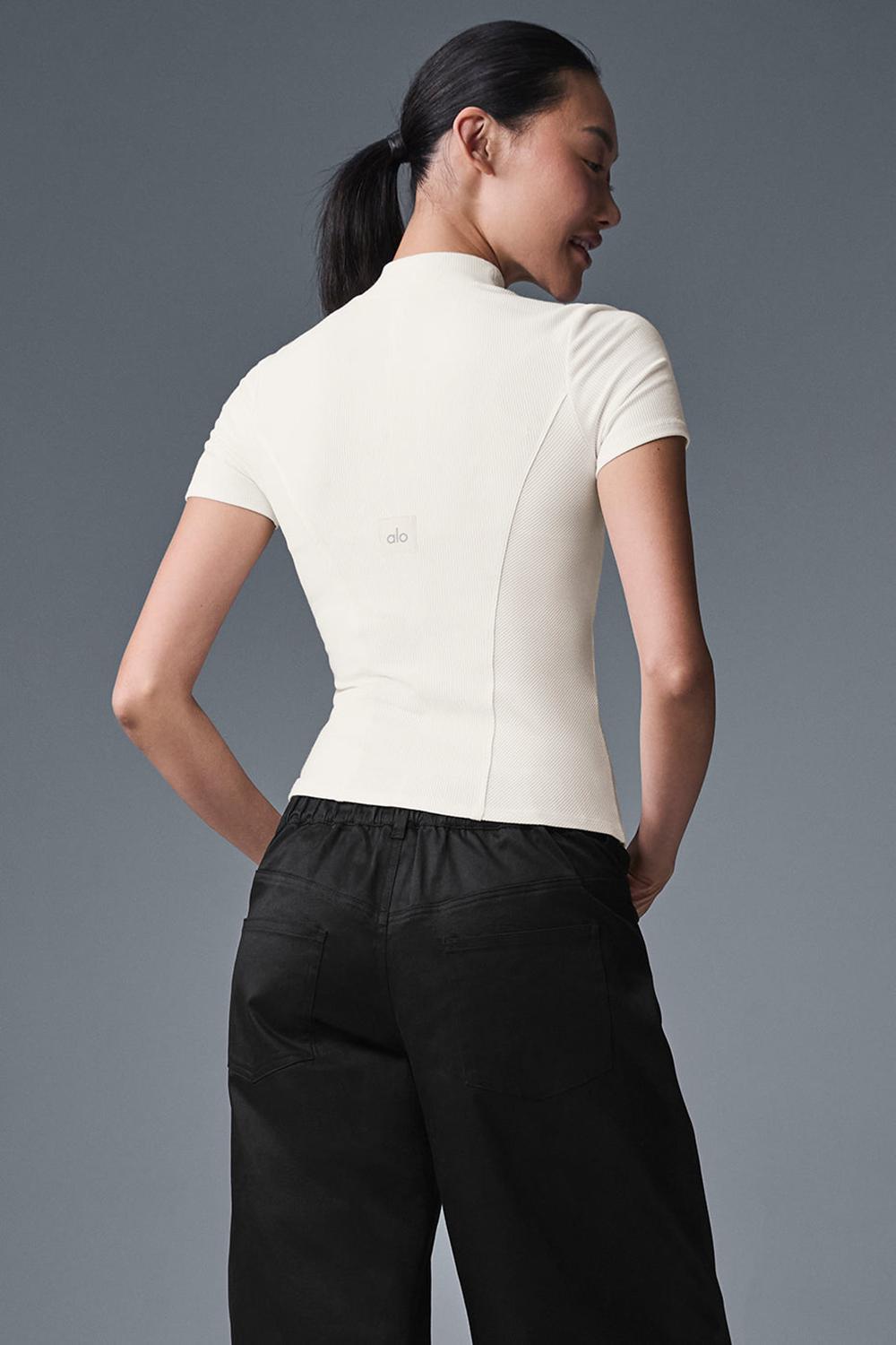 Short Sleeve γυναικεια Alo Yoga Ribbed Mesmerize Ivory | Greece  XAGWQ-8736