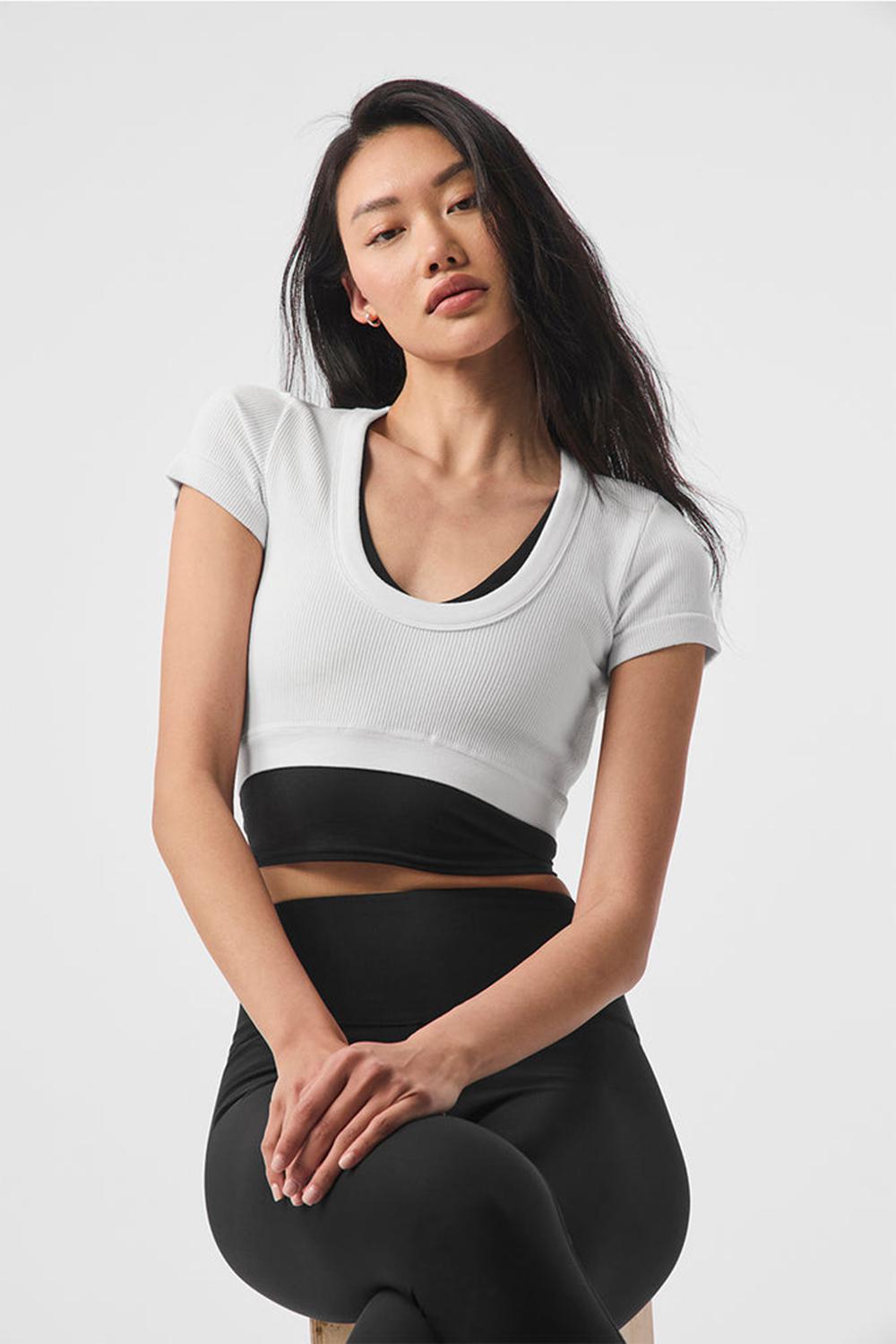 Short Sleeve γυναικεια Alo Yoga Seamless Ribbed Cropped Serene ασπρα | Greece  XJTUO-0956