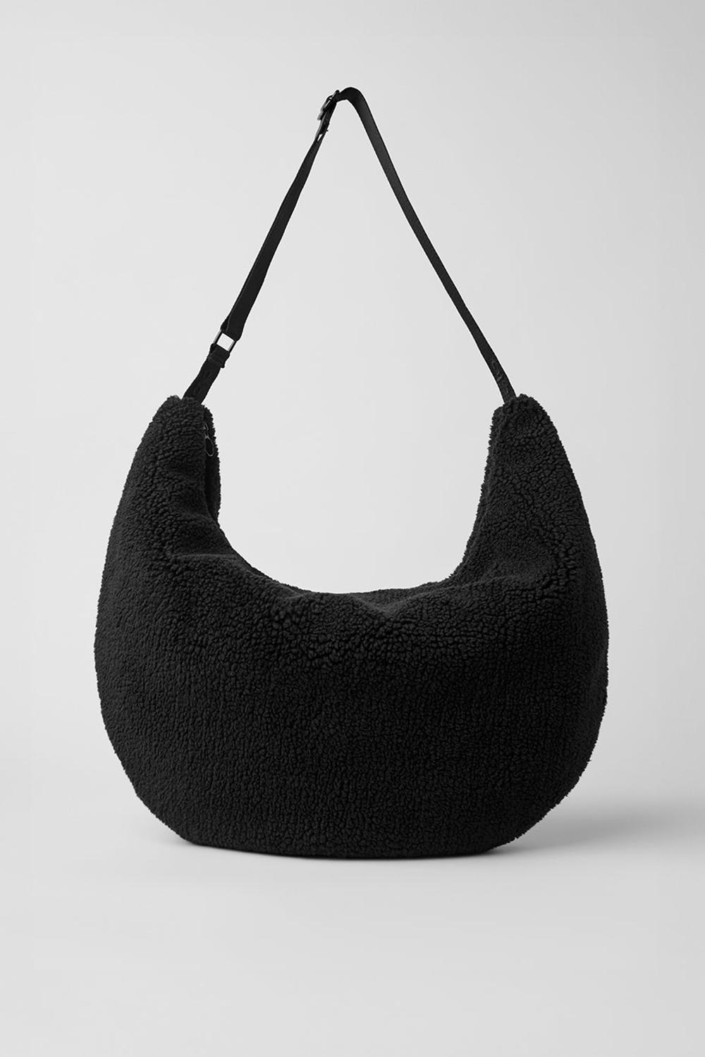 Τσάντα Sling γυναικεια Alo Yoga Sherpa Om The Go μαυρα | Greece  QFVAR-7908
