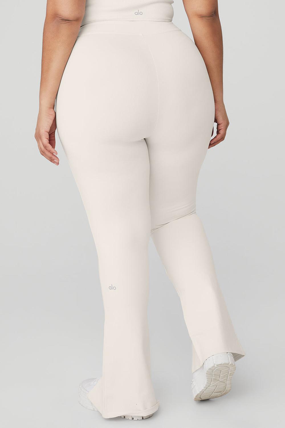 Κολαν γυναικεια Alo Yoga Airbrush High-Waist 7/8 Flutter Ivory | Greece  HUZEM-9675