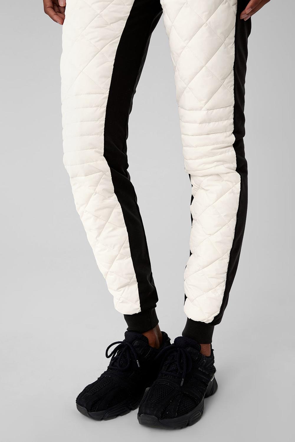 Παντελονι γυναικεια Alo Yoga Airbrush Winter Warm High-Waist Moto μαυρα | Greece  WIXQJ-6532