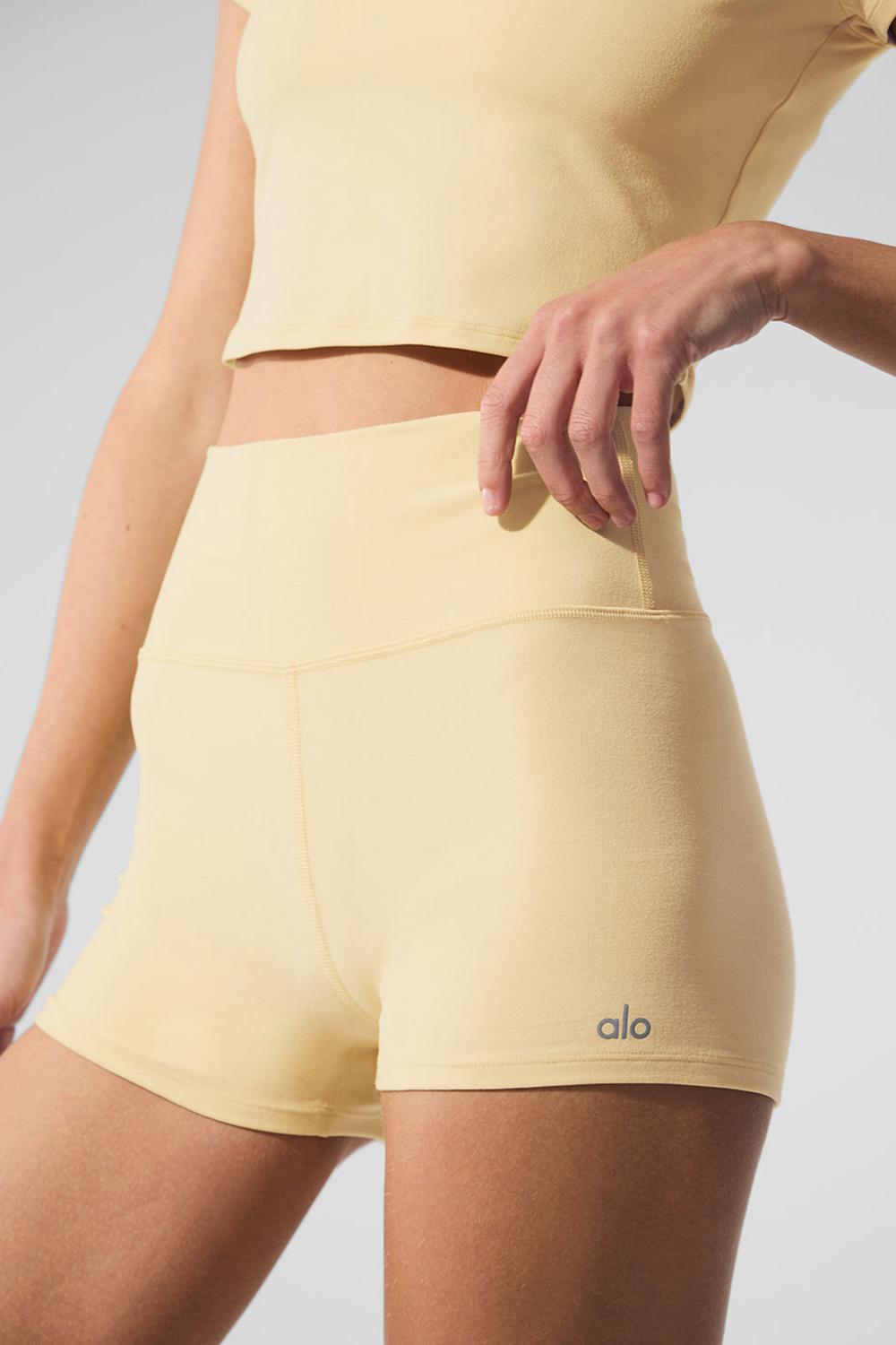 Σορτσ γυναικεια Alo Yoga Alosoft High-Waist Carefree Warm Butter Heather | Greece  FDJEI-7839