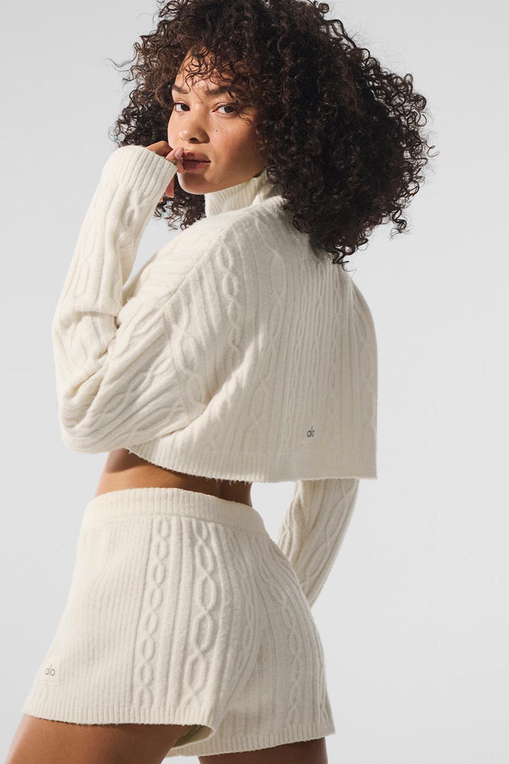 Μακρυμανικο γυναικεια Alo Yoga Cable Knit Cropped Winter Bliss Turtleneck Ivory | Greece  ZDKNF-8394