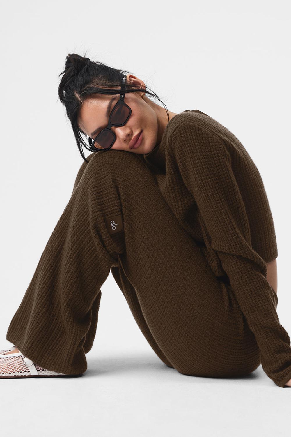 Παντελονι γυναικεια Alo Yoga Cashmere High-Waist Plush Waffle Espresso | Greece  YVAQP-8241