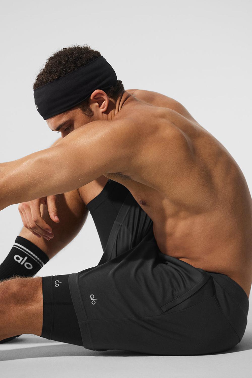 Σορτσ ανδρικα Alo Yoga Conquer React 2-In-1 Performance μαυρα | Greece  ATFDI-6184