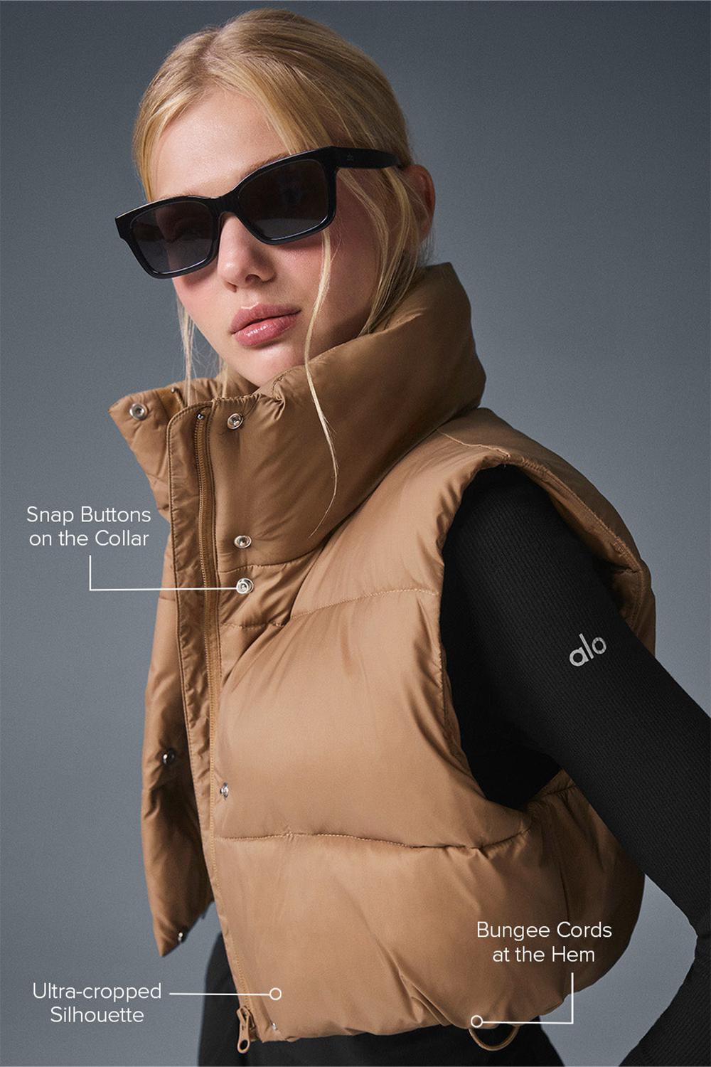 Γιλεκο γυναικεια Alo Yoga Cropped Gold Rush Puffer Toasted Almond | Greece  ZEKMQ-4891