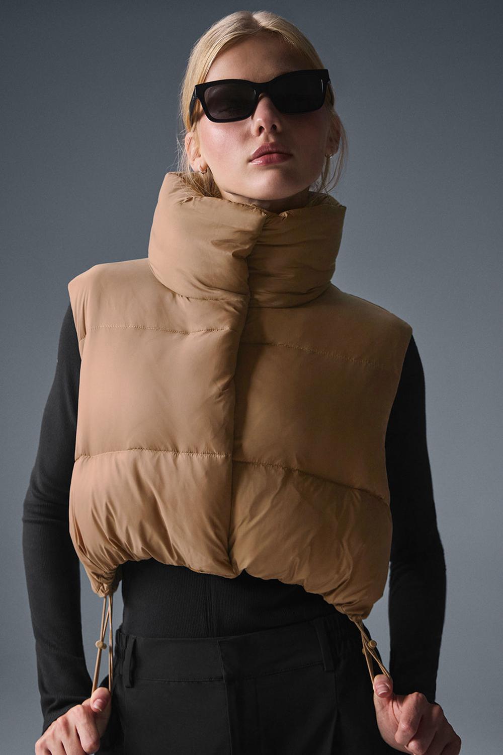 Γιλεκο γυναικεια Alo Yoga Cropped Gold Rush Puffer Toasted Almond | Greece  ZEKMQ-4891