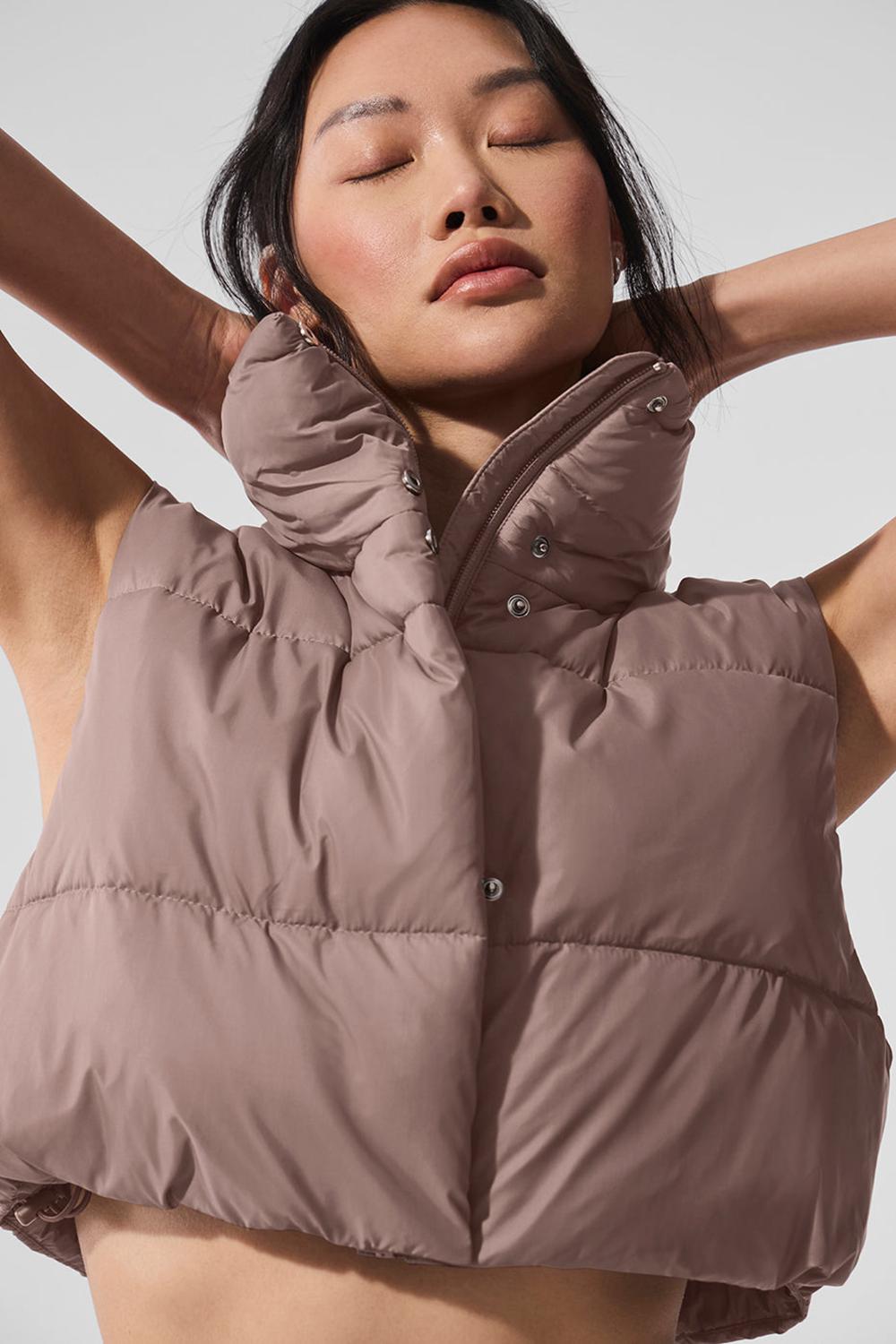 Γιλεκο γυναικεια Alo Yoga Extreme Cropped Gold Rush Puffer Mushroom | Greece  VHZJK-5468
