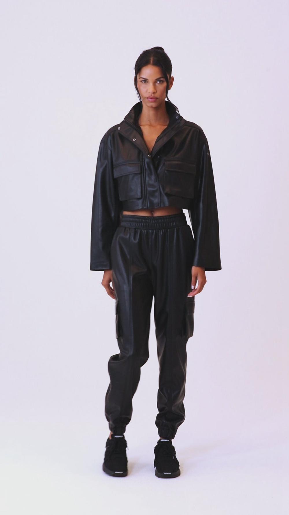 Μπουφαν γυναικεια Alo Yoga Faux Leather Power Hour μαυρα | Greece  AJOCY-9682