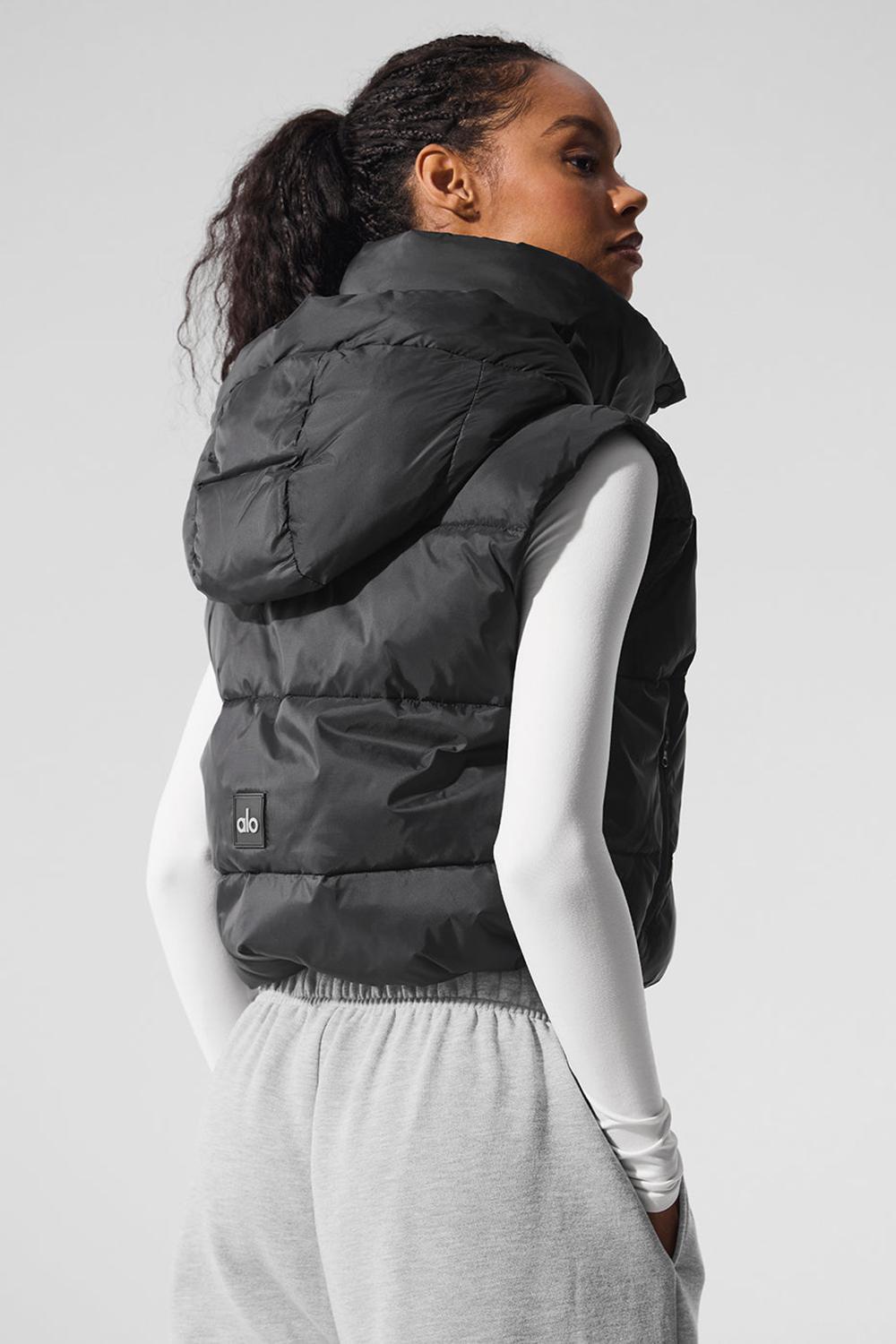 Γιλεκο γυναικεια Alo Yoga Gold Rush Puffer μαυρα | Greece  WNCGK-5320