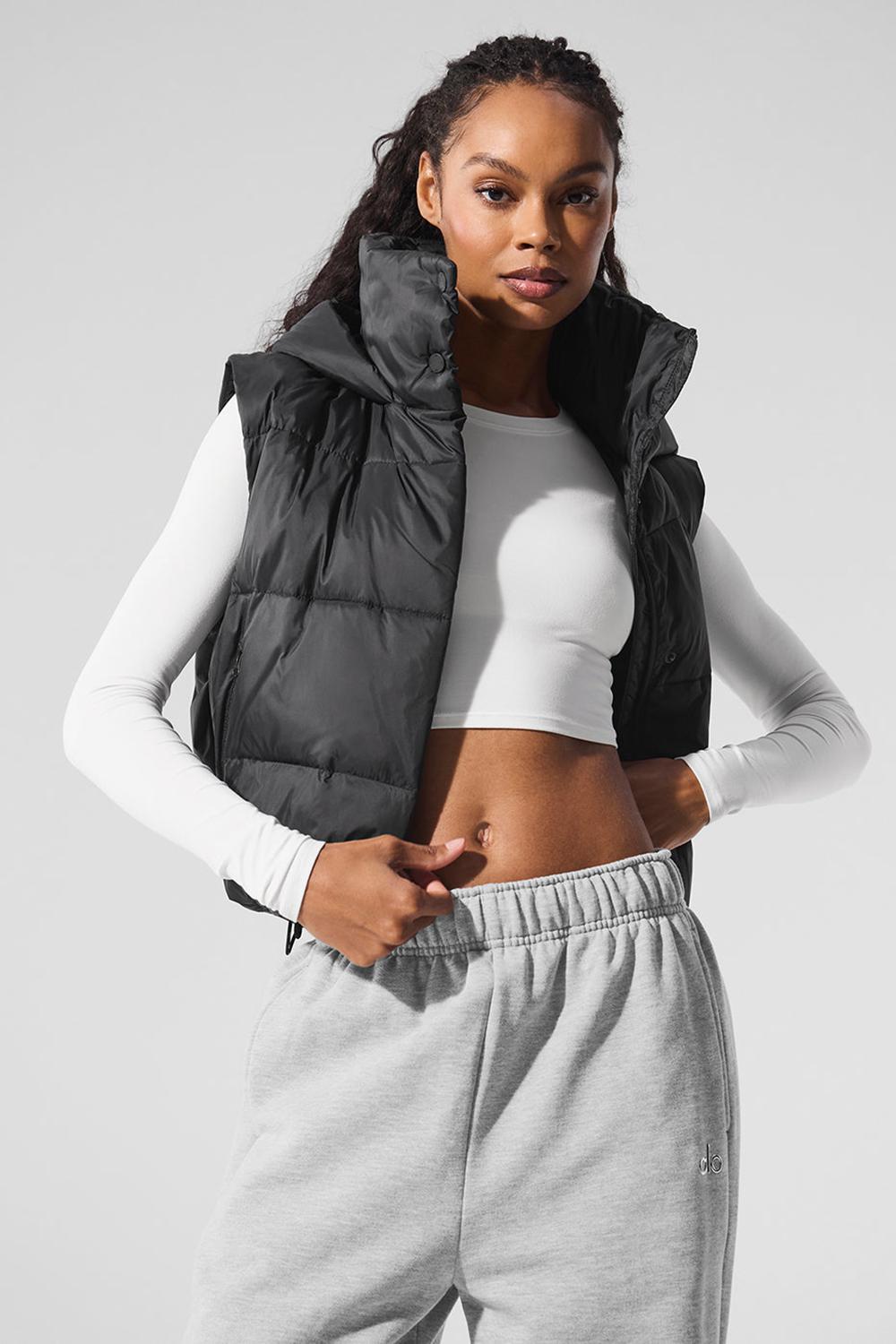 Γιλεκο γυναικεια Alo Yoga Gold Rush Puffer μαυρα | Greece  WNCGK-5320