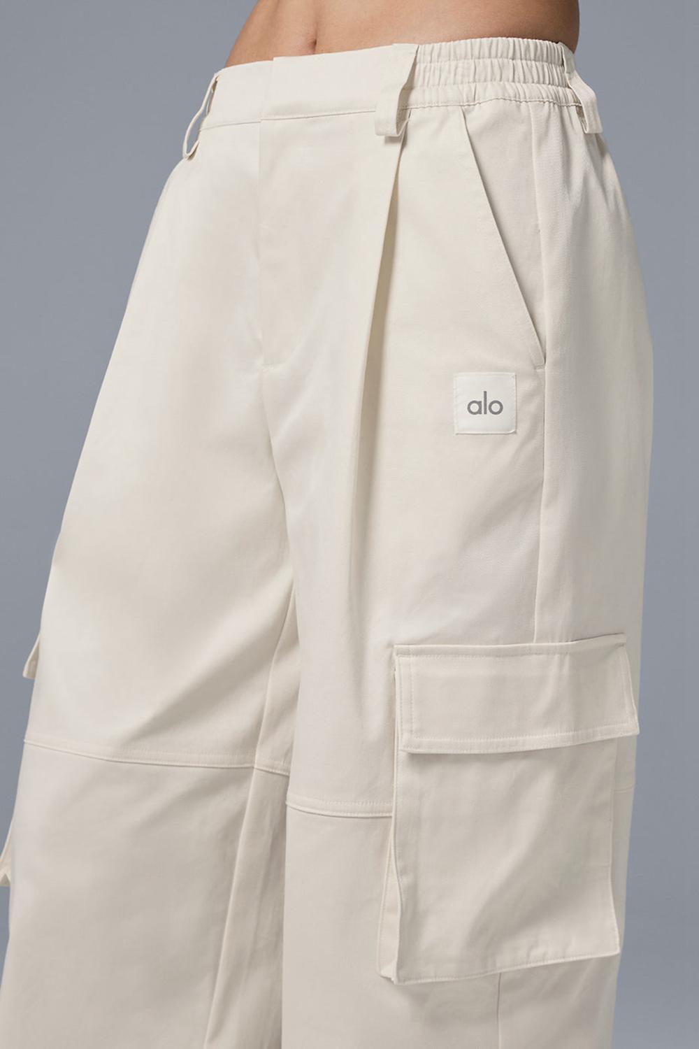 Παντελονι γυναικεια Alo Yoga High-Waist Night Out Cargo Ivory | Greece  NDELC-9501