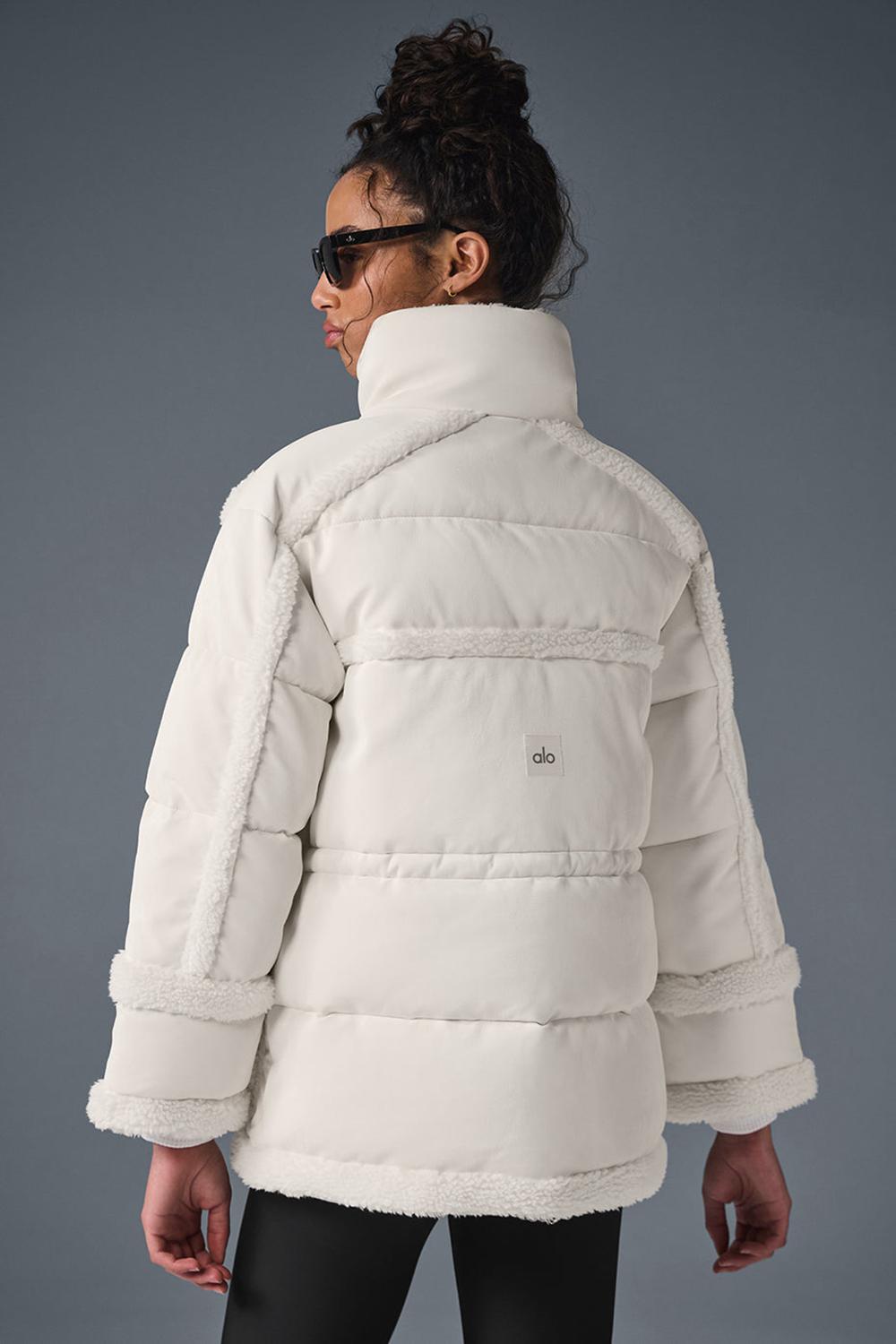 Μπουφαν γυναικεια Alo Yoga Ice Breaker Ivory | Greece  ZLJOT-2564