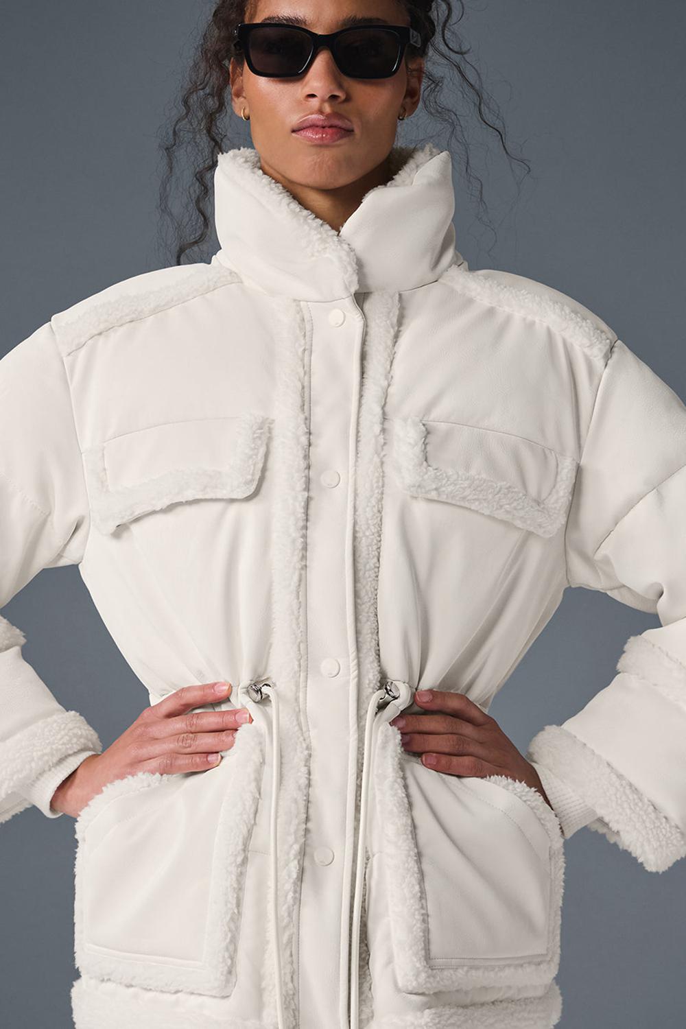 Μπουφαν γυναικεια Alo Yoga Ice Breaker Ivory | Greece  ZLJOT-2564