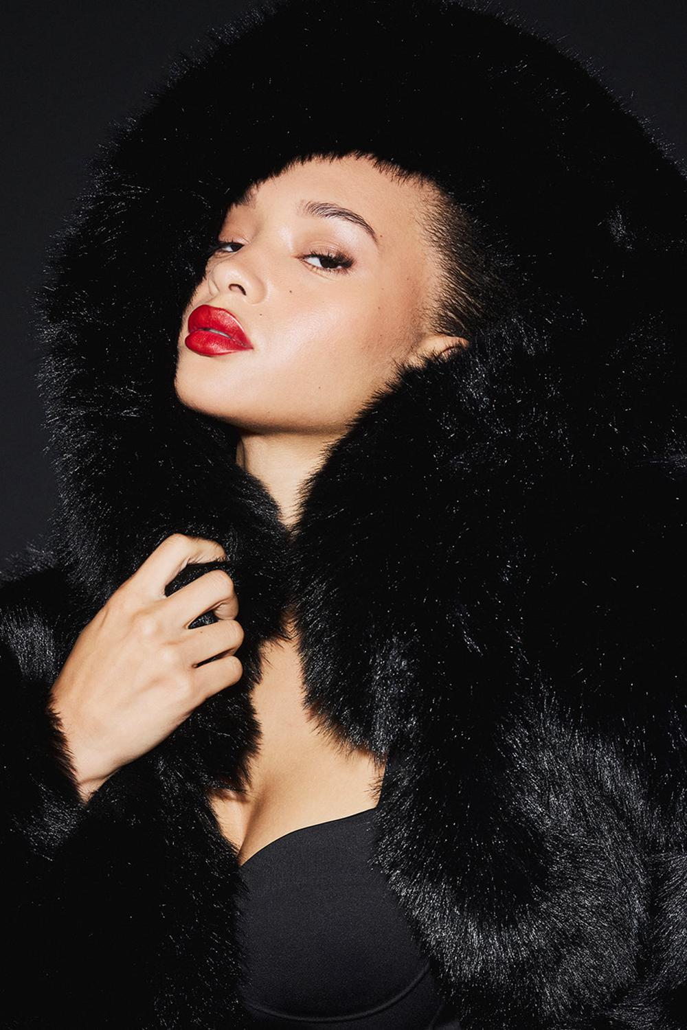 Μπουφαν γυναικεια Alo Yoga Opulent Faux Fur Statement μαυρα | Greece  UVQFR-2069