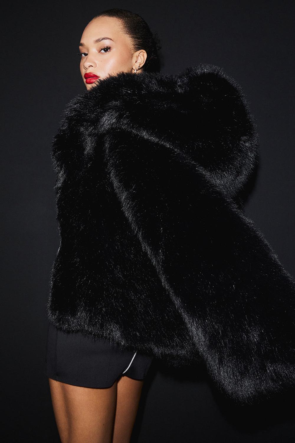 Μπουφαν γυναικεια Alo Yoga Opulent Faux Fur Statement μαυρα | Greece  UVQFR-2069