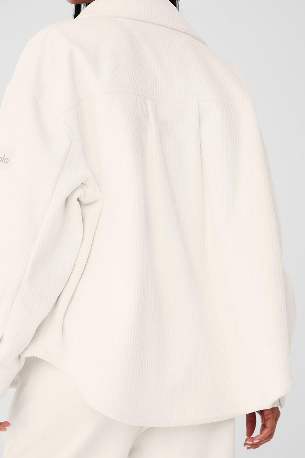Μπουφαν γυναικεια Alo Yoga Ribbed Velour Mountain Side Shacket Ivory | Greece  WFHLC-6210