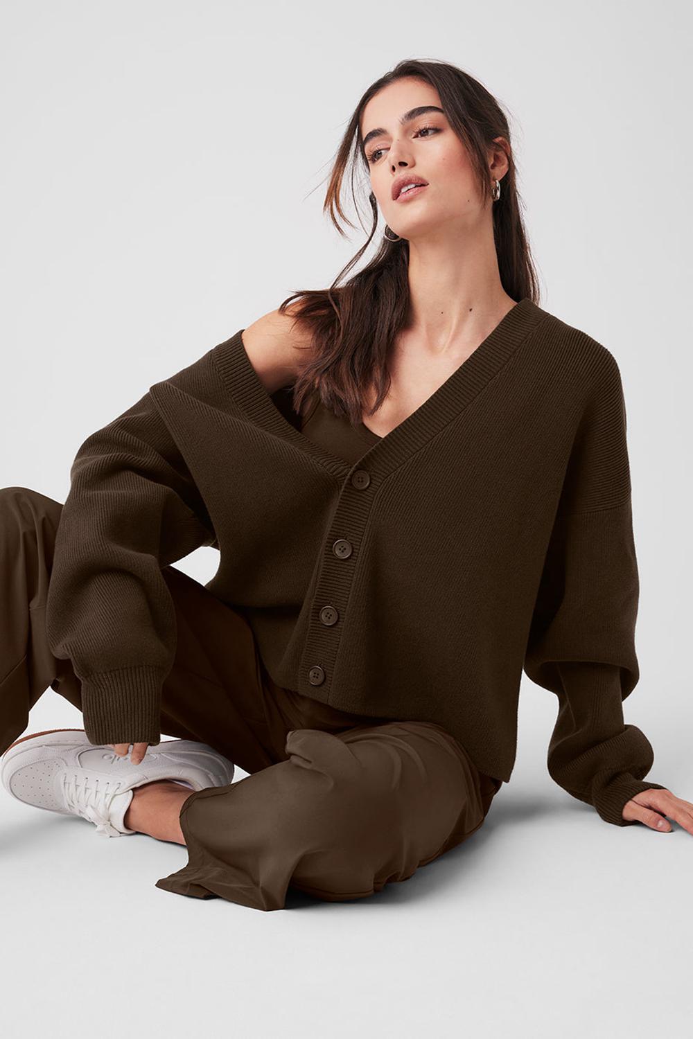 Πουλόβερ γυναικεια Alo Yoga Scholar Cardigan Espresso | Greece  YJOVW-7504