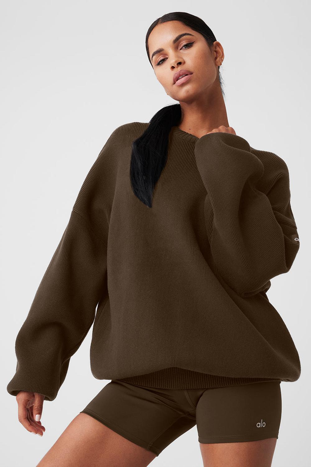 Πουλόβερ γυναικεια Alo Yoga Scholar Crew Neck Espresso | Greece  HXSUO-8354