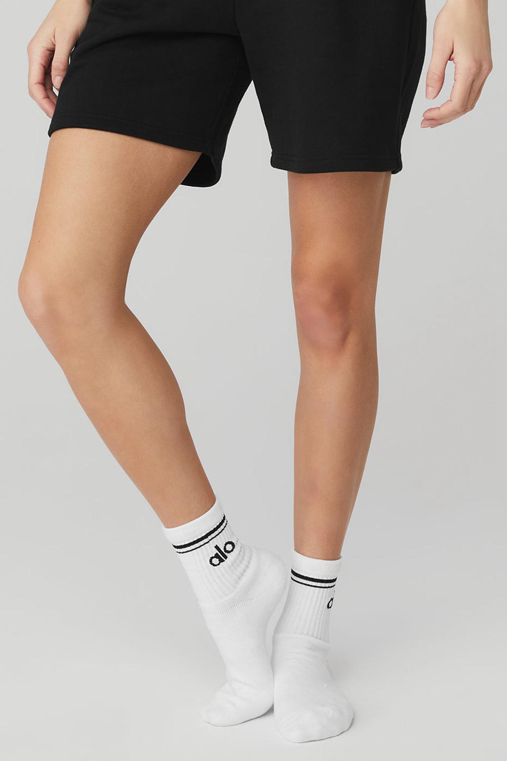 Καλτσεσ γυναικεια Alo Yoga Unisex Half-Crew Throwback ασπρα μαυρα | Greece  KCRFW-7863