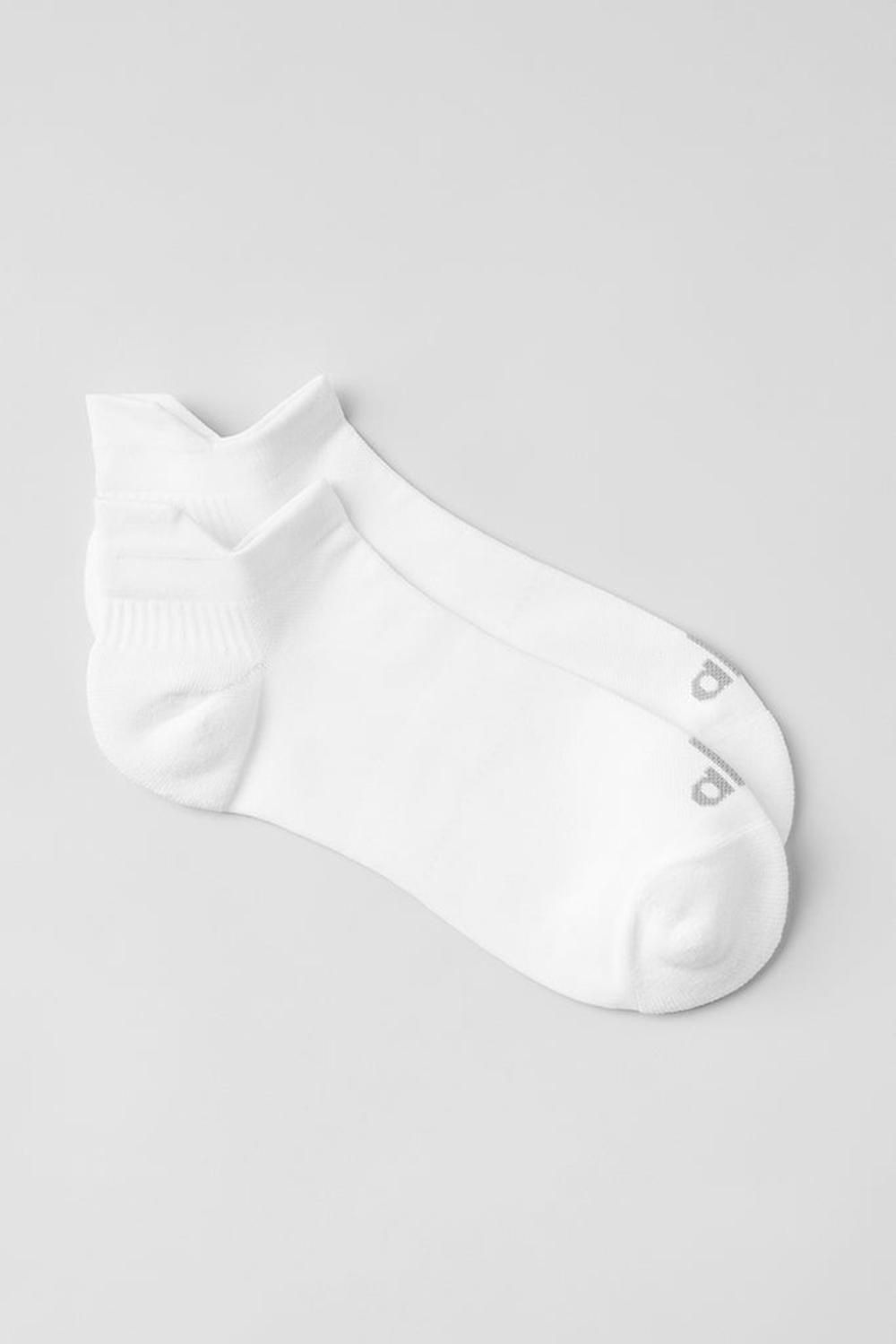 Καλτσεσ γυναικεια Alo Yoga Unisex Performance Tab ασπρα Τιτάνιο | Greece  GKJQP-2058