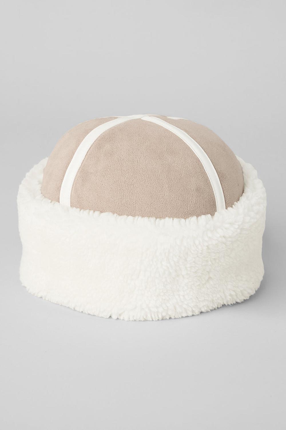 καπελα γυναικεια Alo Yoga Winterfun Zhivago Oat / Ivory | Greece  SIOTH-2716