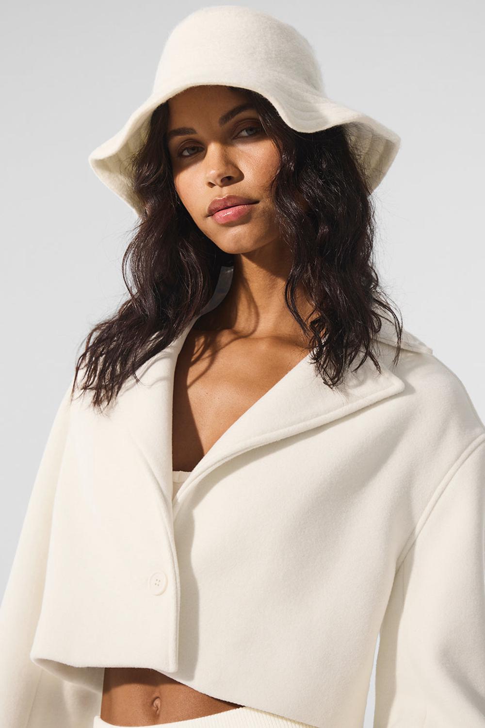 Καμπαρντινα γυναικεια Alo Yoga Wool Cropped Metro Ivory | Greece  CXUQL-7419