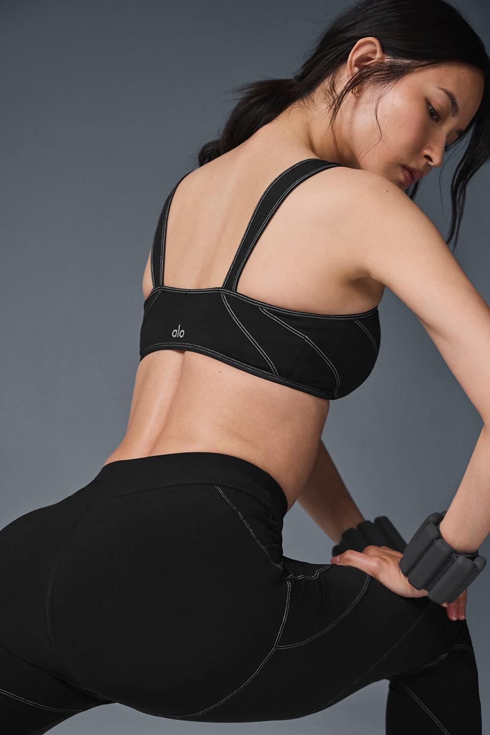 Αθλητικο Σουτιεν γυναικεια Alo Yoga Alosoft Sunray μαυρα ασπρα | Greece  NMBXV-4961
