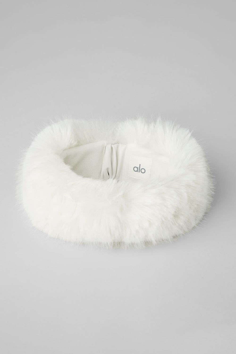 κορδελα μαλλιων γυναικεια Alo Yoga Faux Fur Wintersun Ivory | Greece  VPCFH-6518