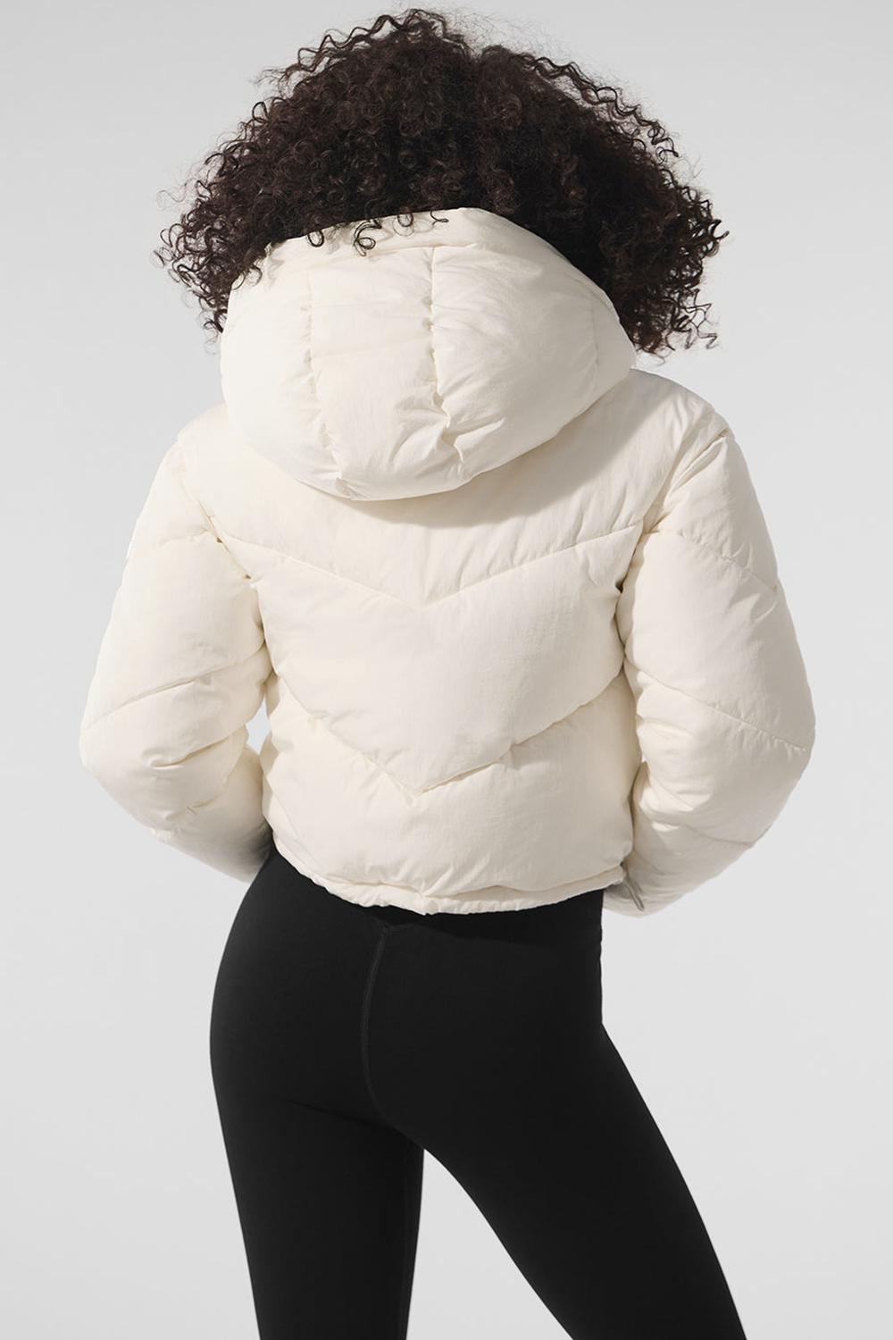 Μπουφαν Φουσκωτο γυναικεια Alo Yoga Glacier Ivory | Greece  MCJVE-4617