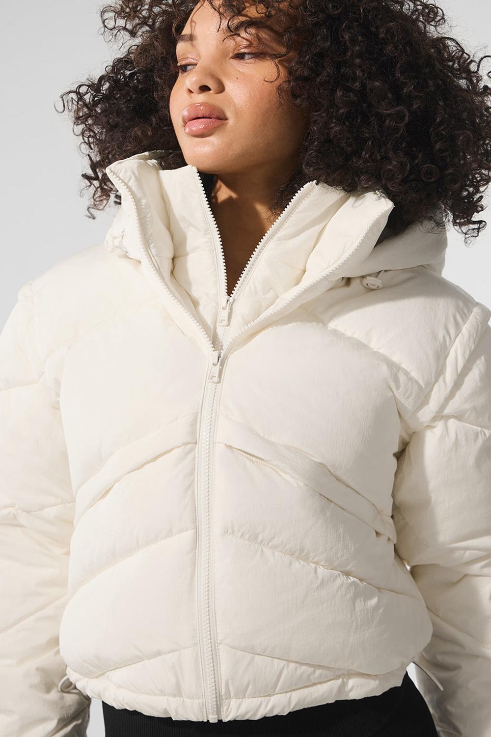 Μπουφαν Φουσκωτο γυναικεια Alo Yoga Glacier Ivory | Greece  MCJVE-4617