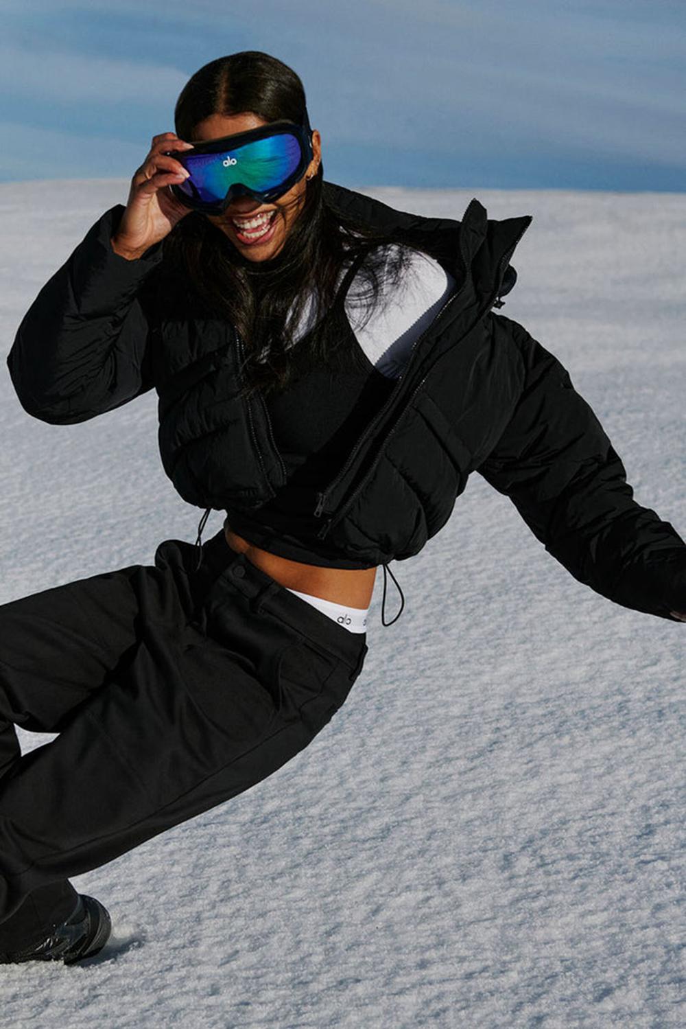 Μπουφαν Φουσκωτο γυναικεια Alo Yoga Glacier μαυρα | Greece  EOCAG-0914