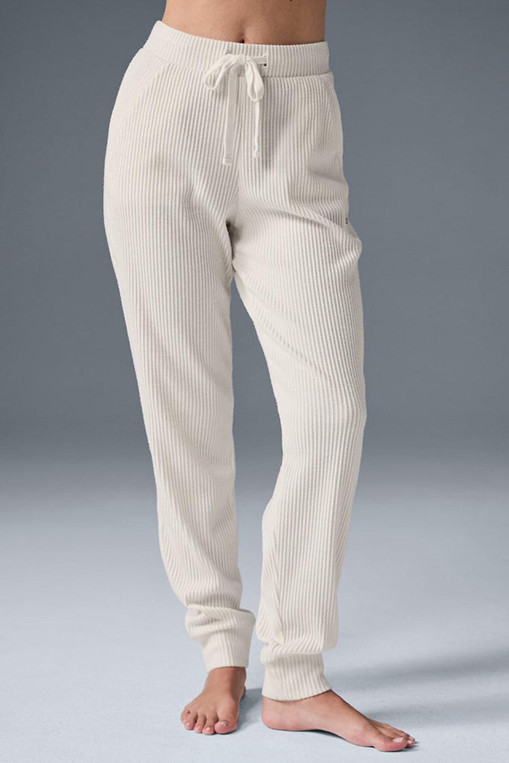 Παντελονι Φορμα γυναικεια Alo Yoga Muse Ivory | Greece  MNBYV-5038