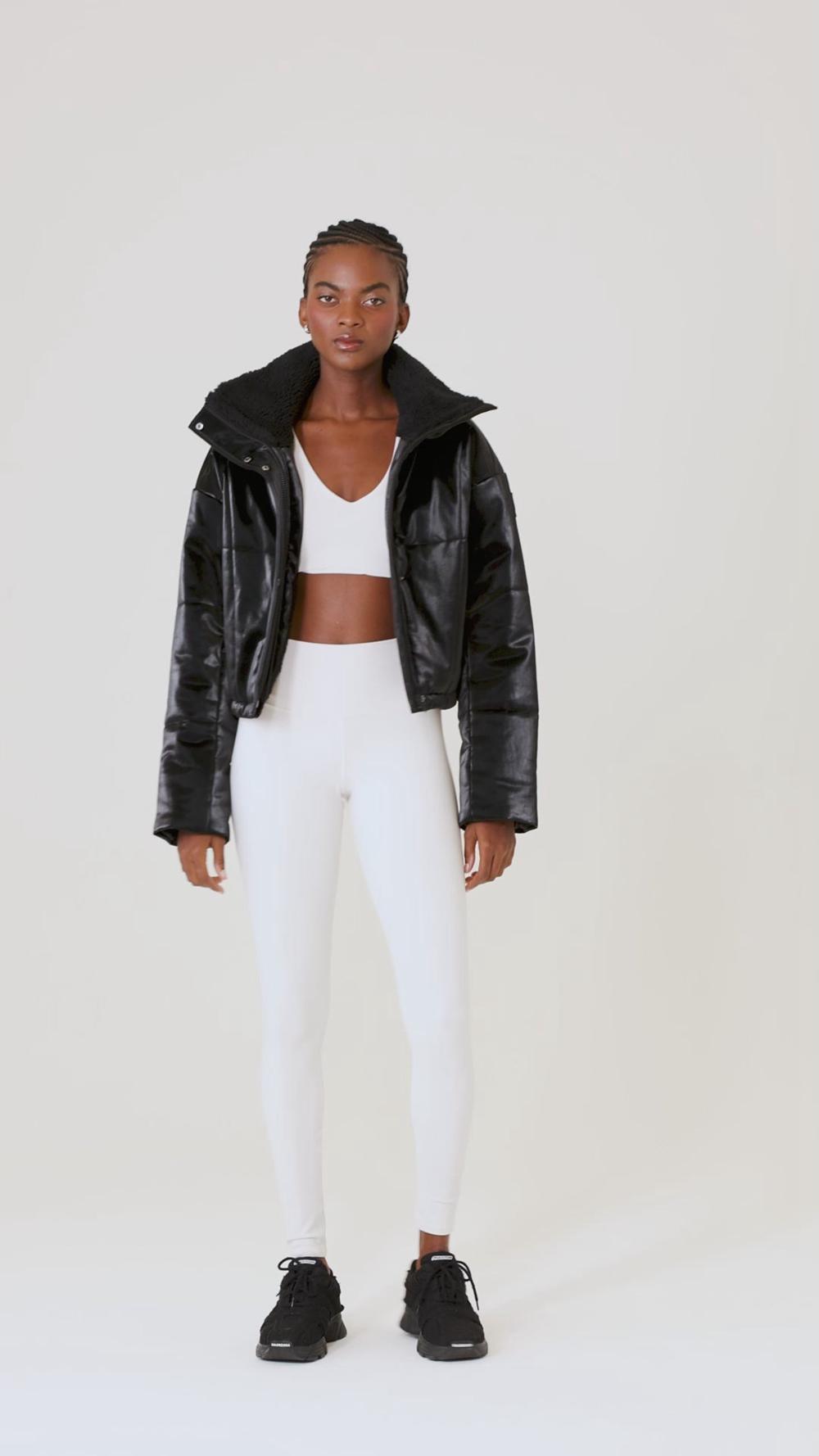 Μπουφαν Φουσκωτο γυναικεια Alo Yoga Orion Cropped Toasted Almond | Greece  OUVJM-9480