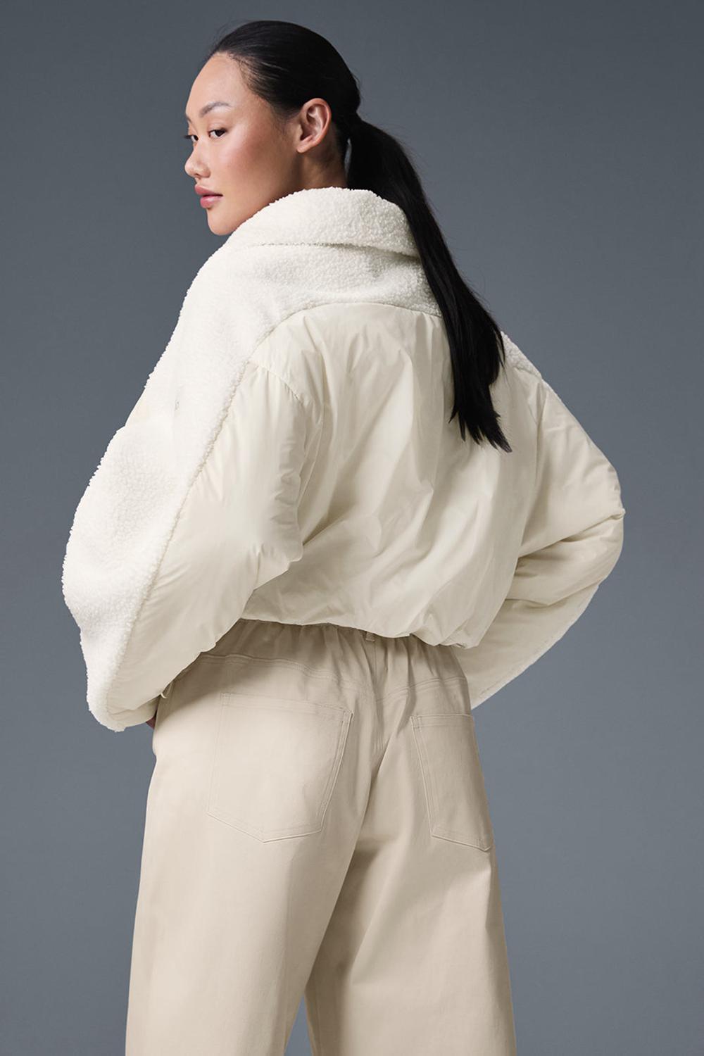 Μπουφαν Φουσκωτο γυναικεια Alo Yoga Sherpa Cozy Escape Ivory / Ivory | Greece  YWBHA-6051