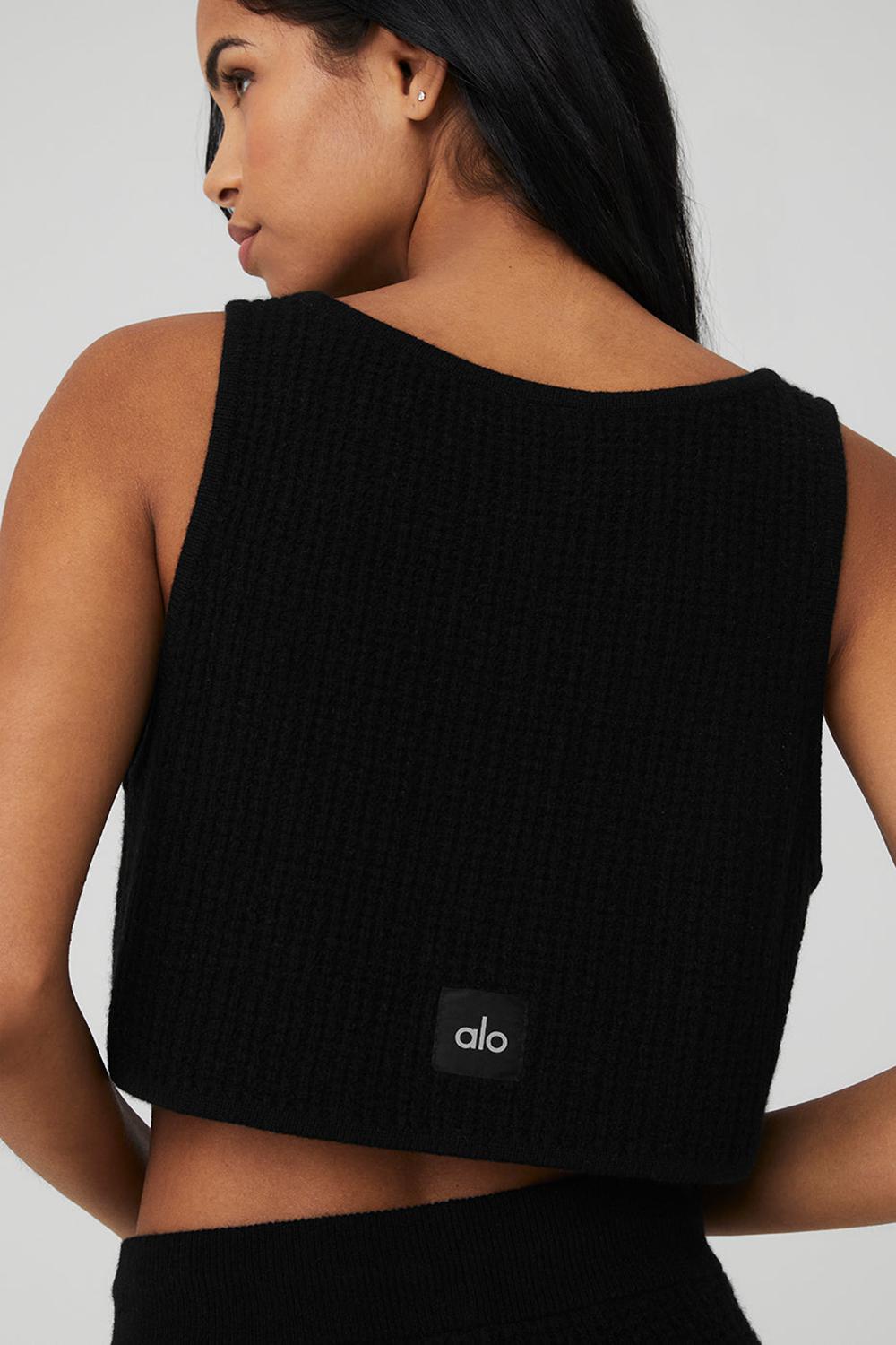 φανελακια για τρεξιμο γυναικεια Alo Yoga Cashmere Plush Waffle Cropped μαυρα | Greece  GKBDQ-7301