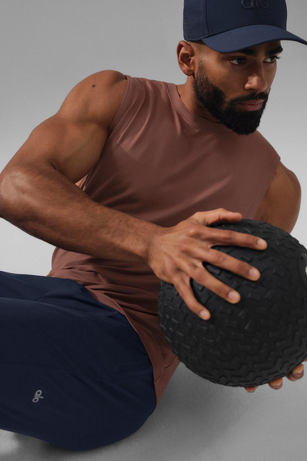 φανελακια για τρεξιμο ανδρικα Alo Yoga Conquer Muscle Chestnut | Greece  OGAQH-9153