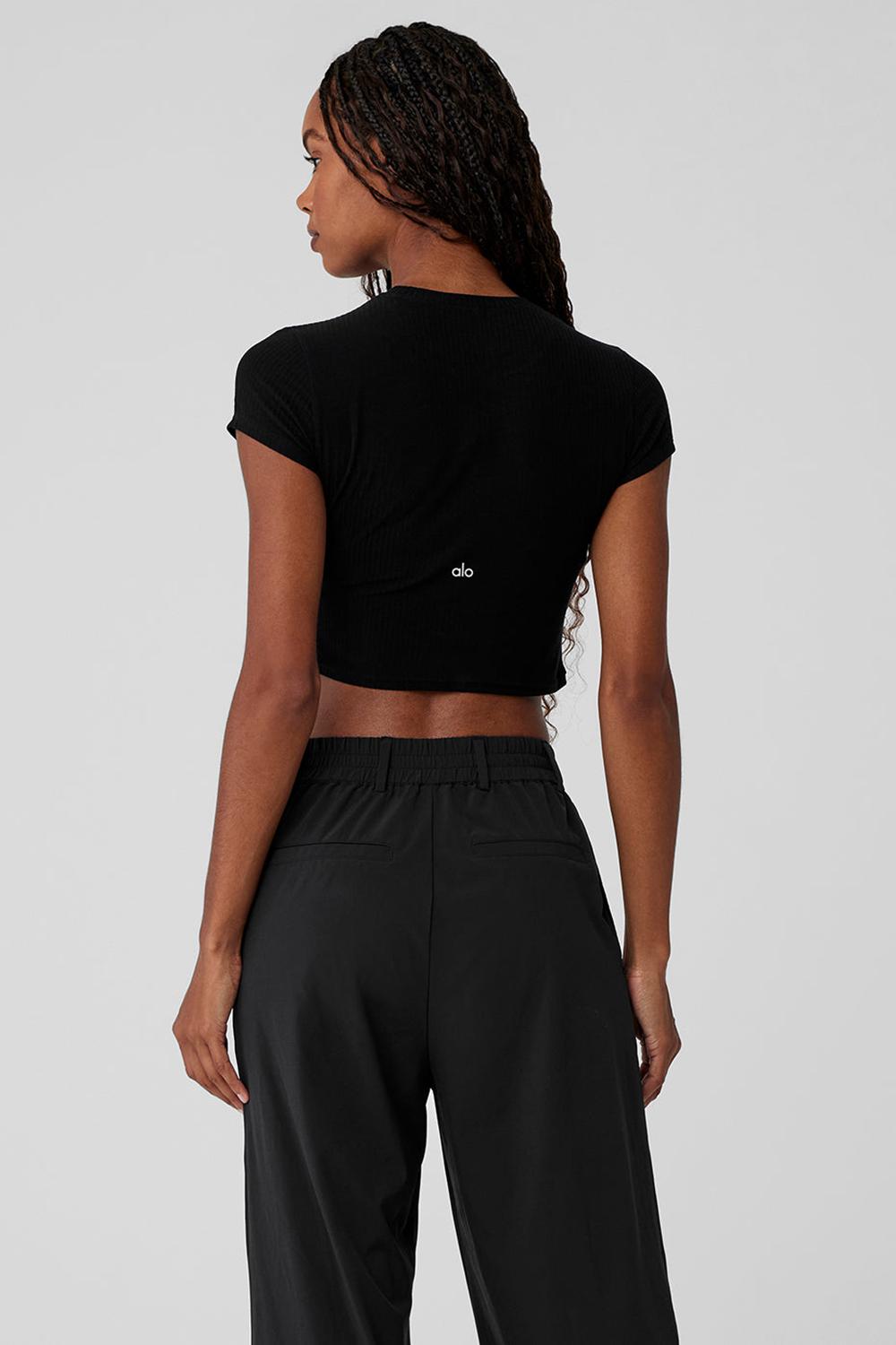 μπλουζακια για τρεξιμο γυναικεια Alo Yoga Ribbed Sea Coast Cropped Sleeve μαυρα | Greece  PKVSB-9603