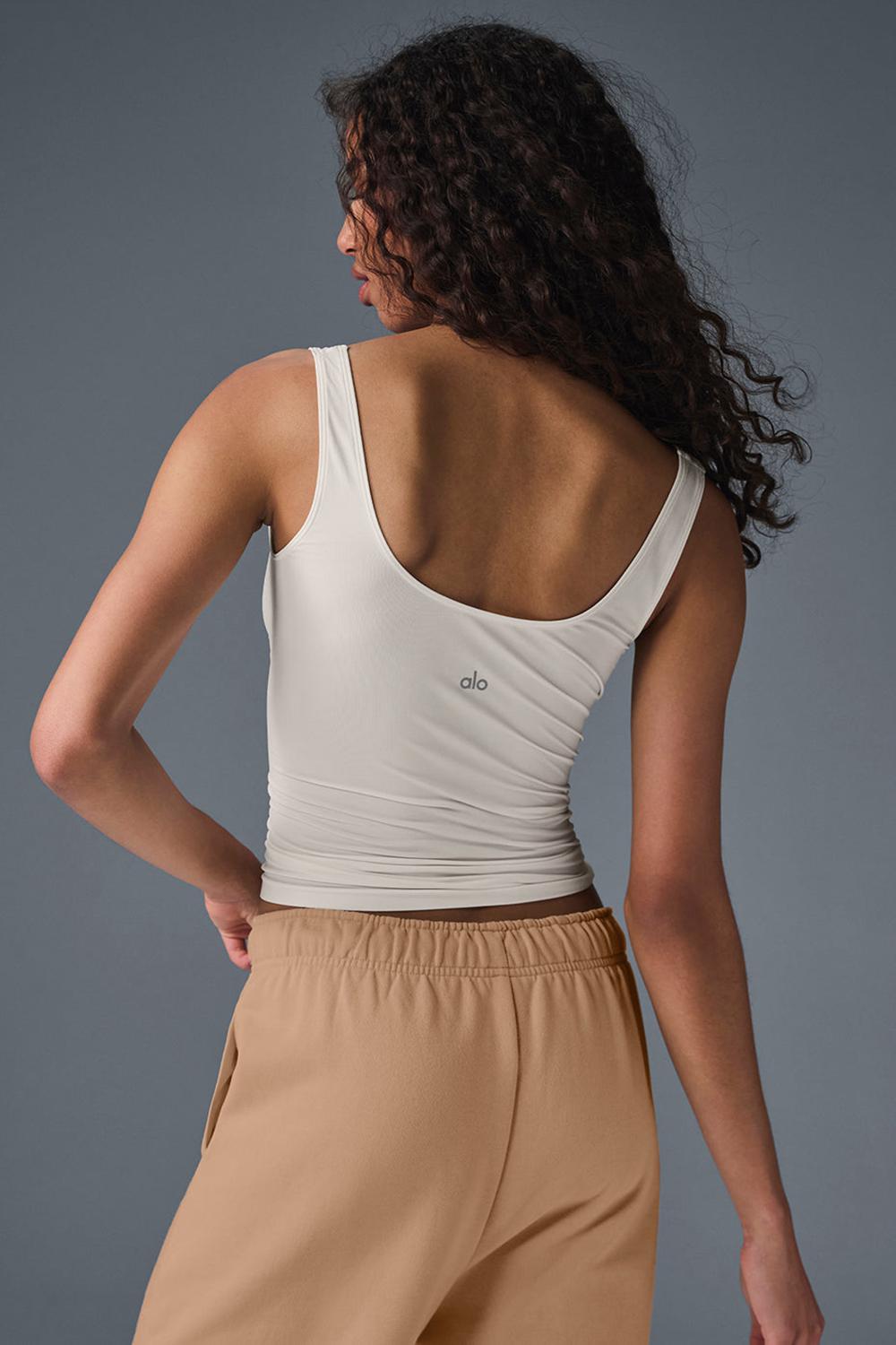 φανελακια για τρεξιμο γυναικεια Alo Yoga Sheer Glow Ivory | Greece  KOBWY-0864