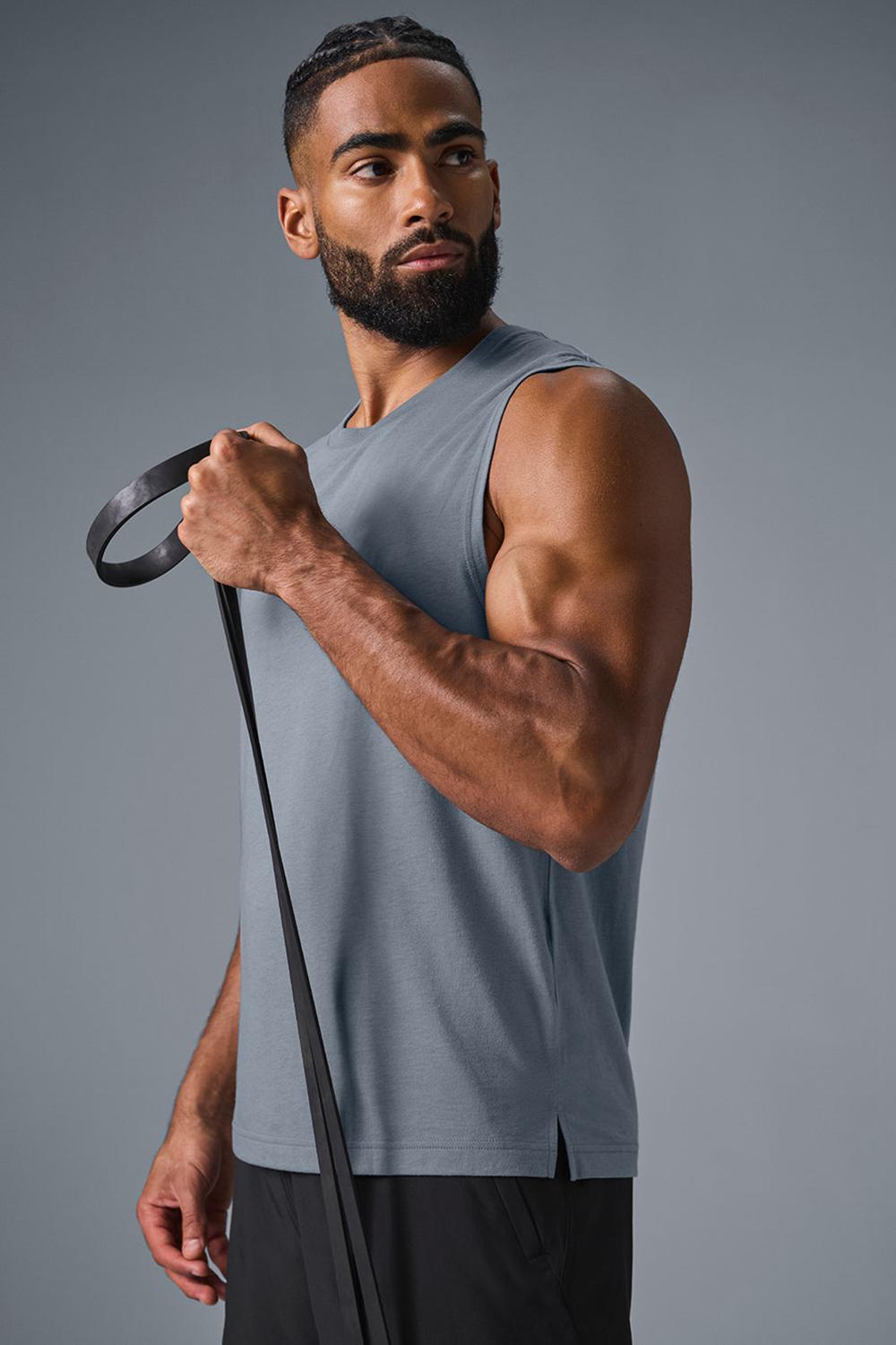 φανελακια για τρεξιμο ανδρικα Alo Yoga The Triumph Muscle γκρι | Greece  JAOKT-0671