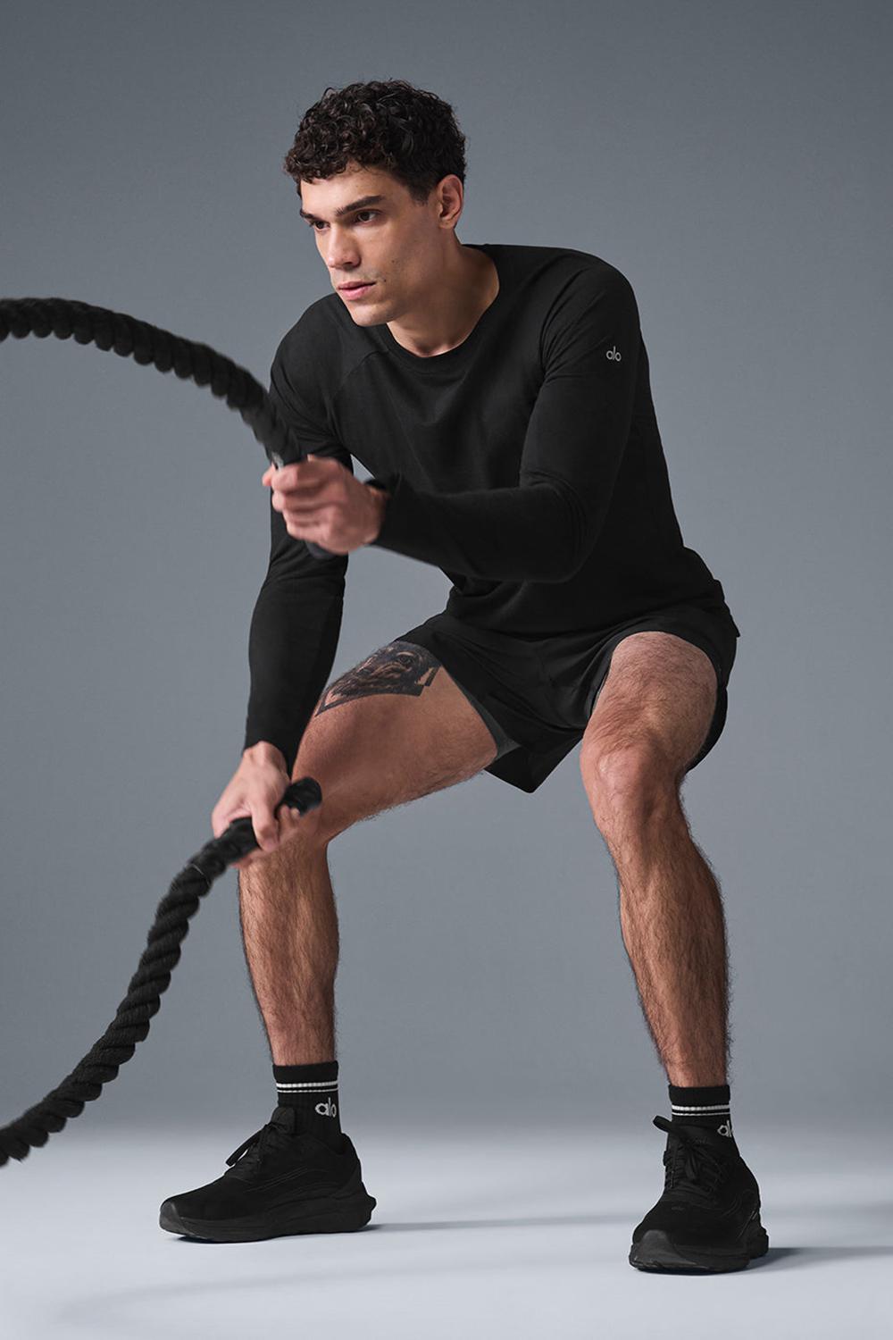 μπλουζακια για τρεξιμο ανδρικα Alo Yoga Triumph Long Sleeve μαυρα | Greece  GVNRI-6159